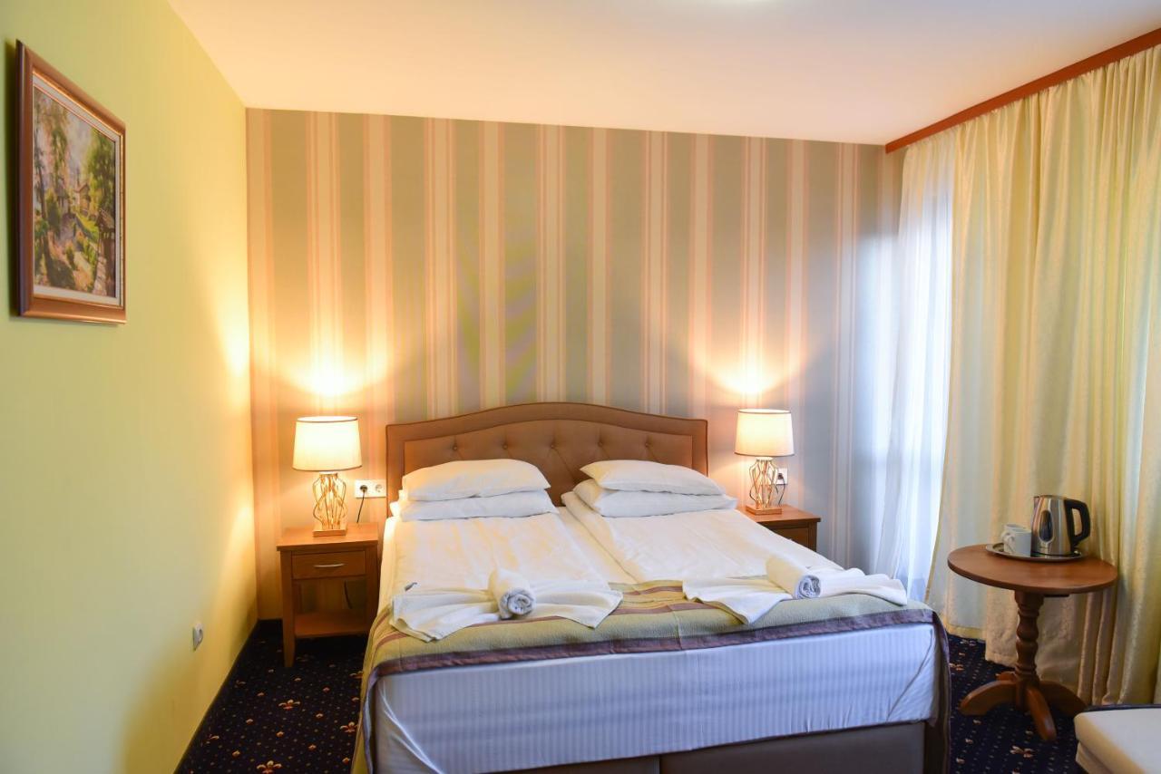 בנסקו Family Hotel Lazur מראה חיצוני תמונה