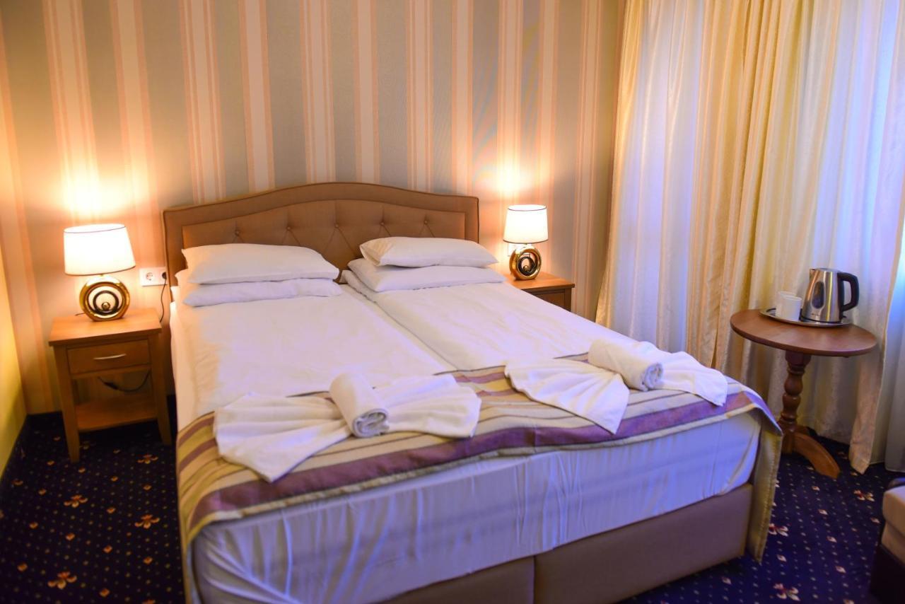 בנסקו Family Hotel Lazur מראה חיצוני תמונה