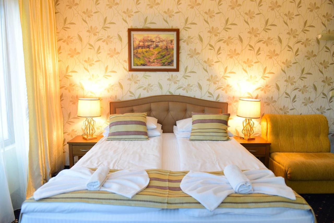 בנסקו Family Hotel Lazur מראה חיצוני תמונה