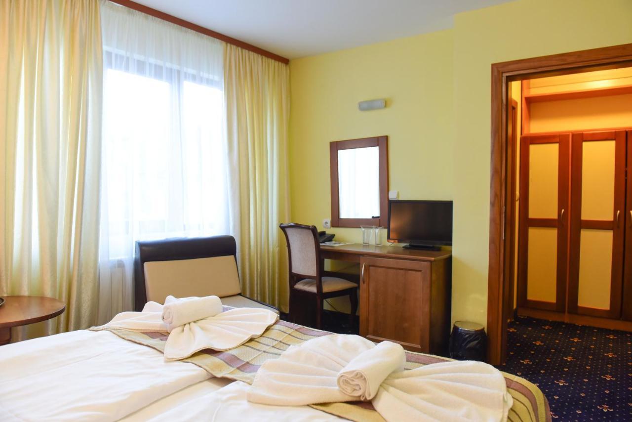 בנסקו Family Hotel Lazur מראה חיצוני תמונה