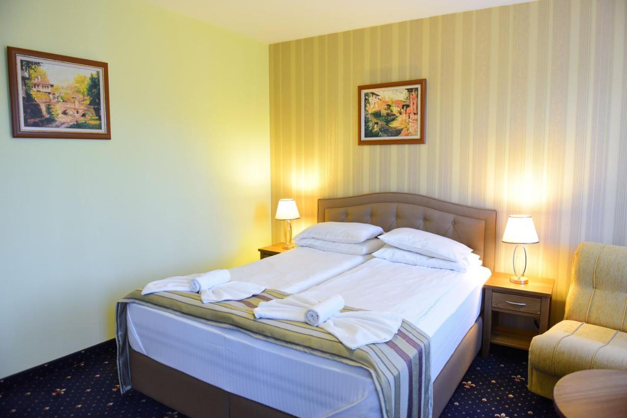 בנסקו Family Hotel Lazur מראה חיצוני תמונה